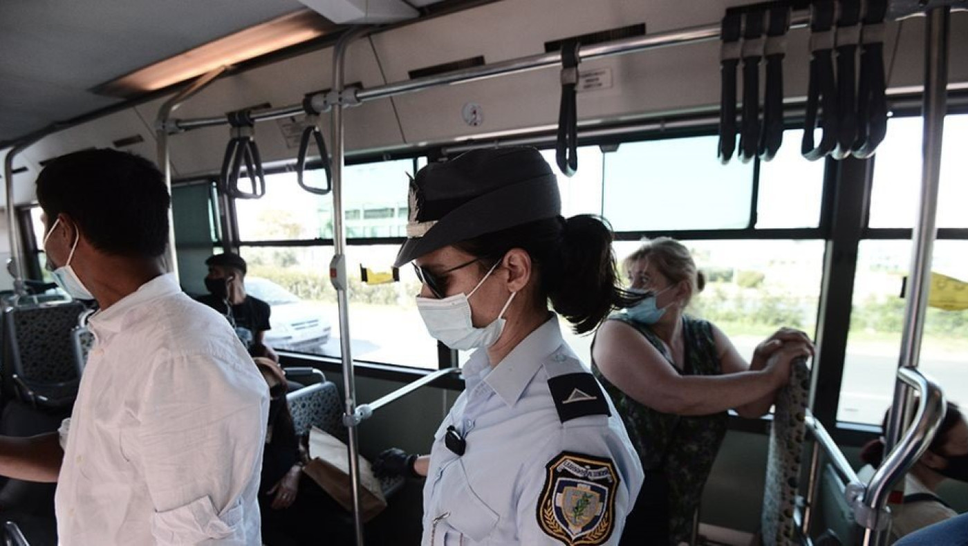 Κορωνοϊός: Δείτε αναλυτικά πού είναι υποχρεωτική η χρήση μάσκας