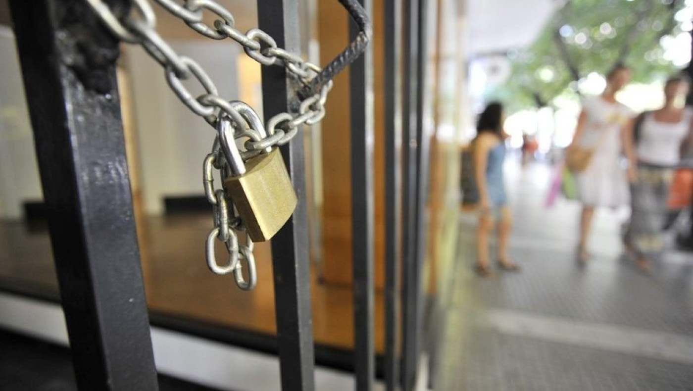 Θεσσαλονίκη: Λουκέτο στο κλαμπ που σέρβιρε αλκοόλ στους τρεις ανήλικους