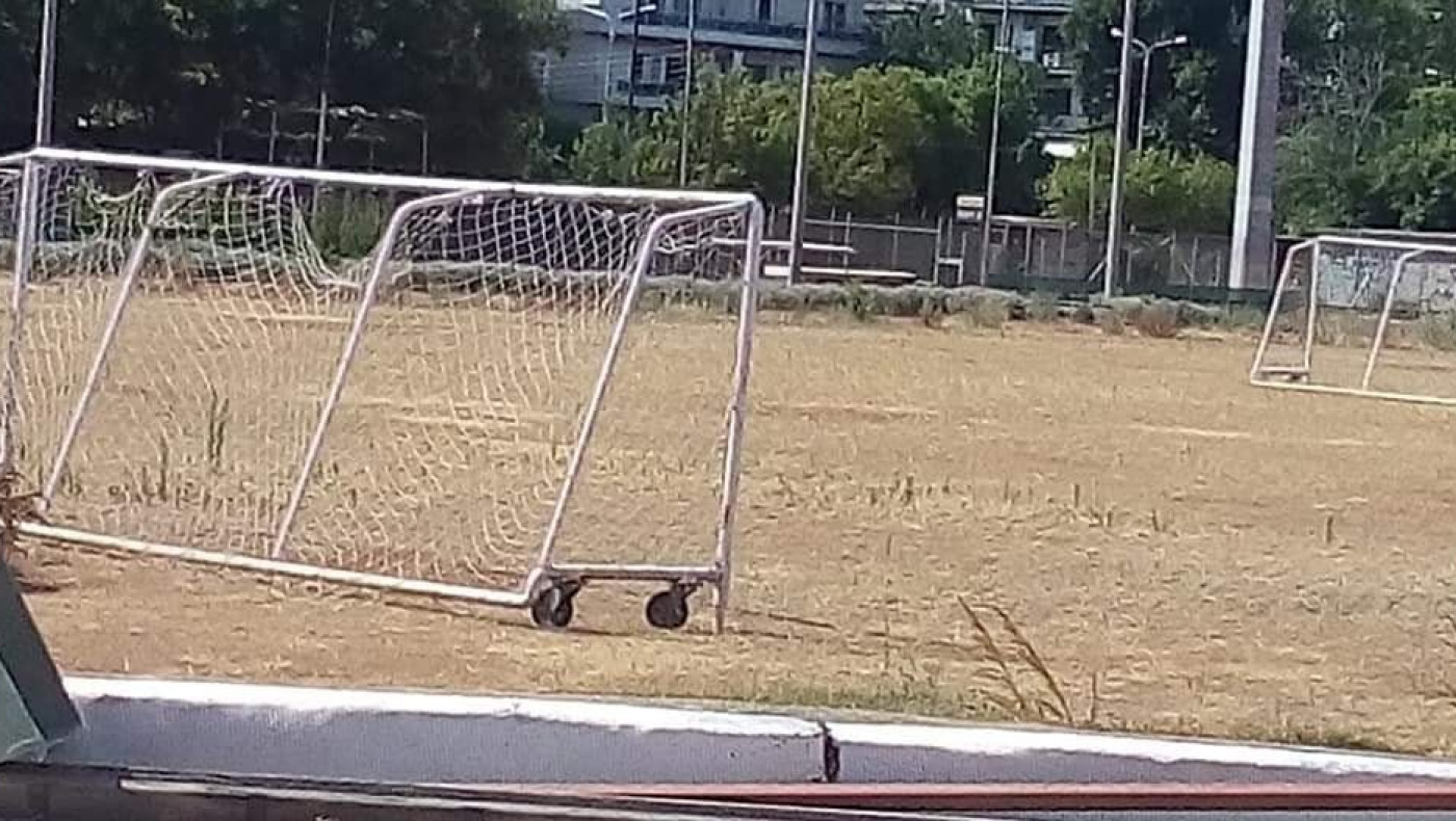 Εικόνες εγκατάλειψης στο γήπεδο του Απόλλωνα Πόντου