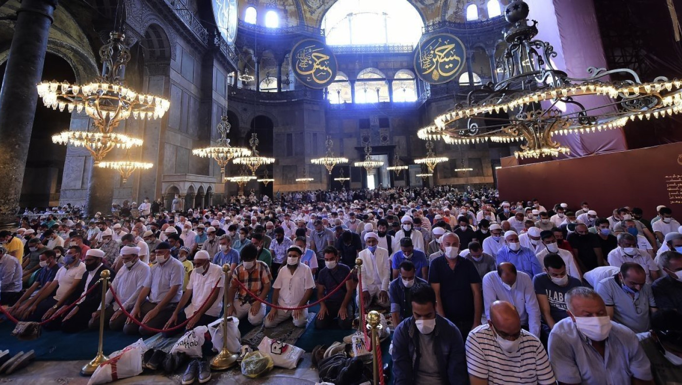 Αγία Σοφία: 3.000 άνθρωποι μολύνθηκαν με κορωνοϊό στη φιέστα Ερντογάν