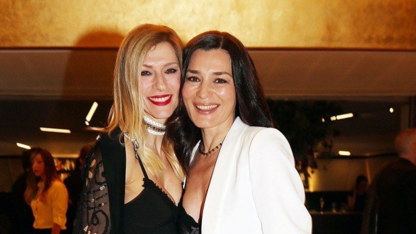 Η αγκαλιά και το δυνατό φιλί της Ναυπλιώτου στην Ζέτα Δούκα