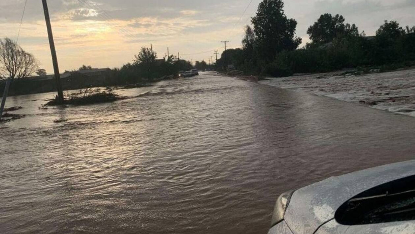 Βιβλικές καταστροφές από τη νεροποντή στον Λαγκαδά