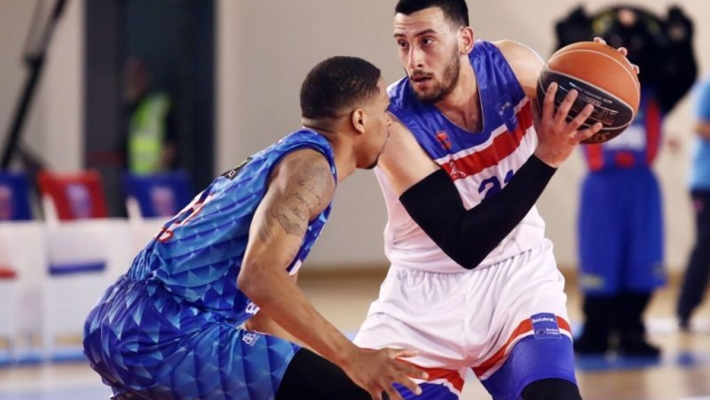 Καμπερίδης: «Χαρούμενος που ανήκω στον ΠΑΟΚ»