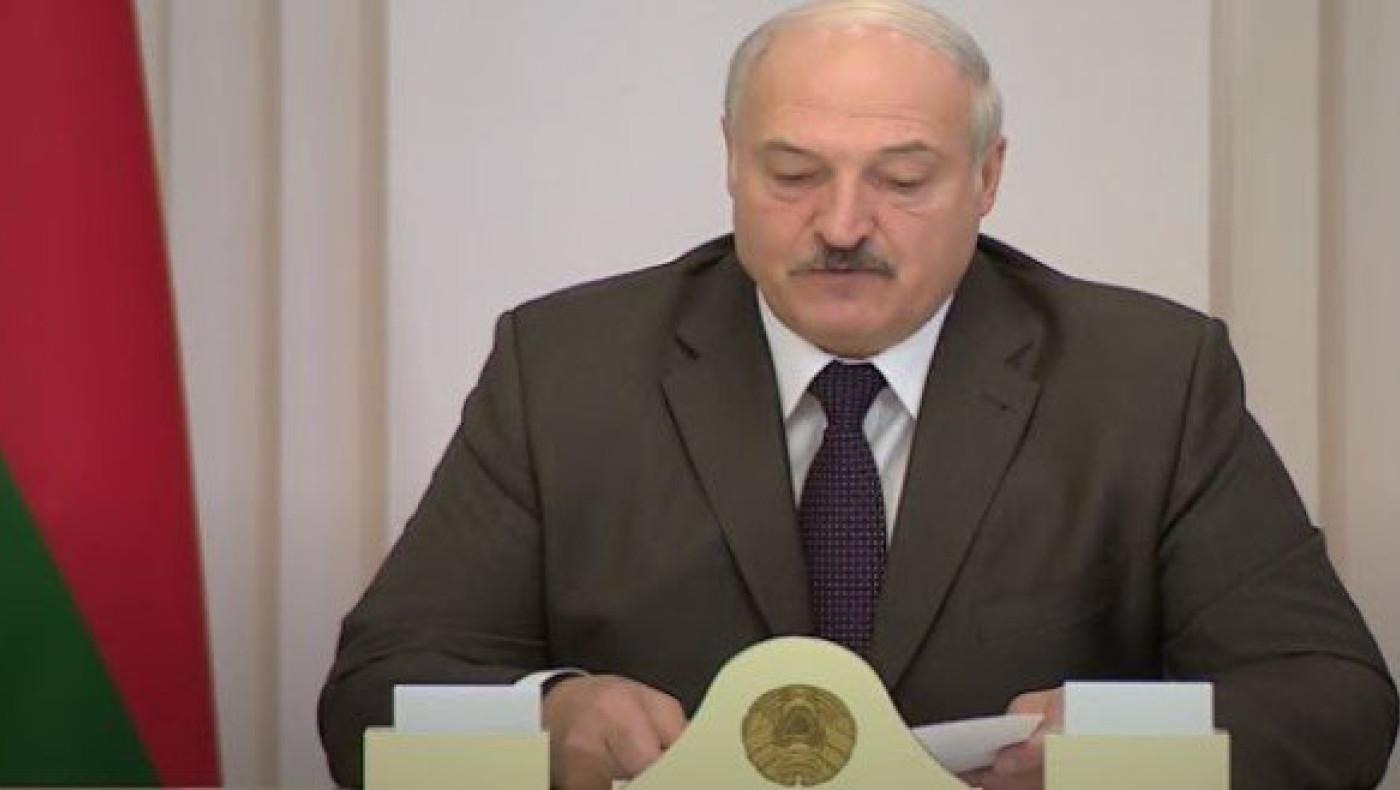 «Πληρώθηκαν κυβερνήσεις για το lockdown» ισχυρίζεται ο Λουκασένκο