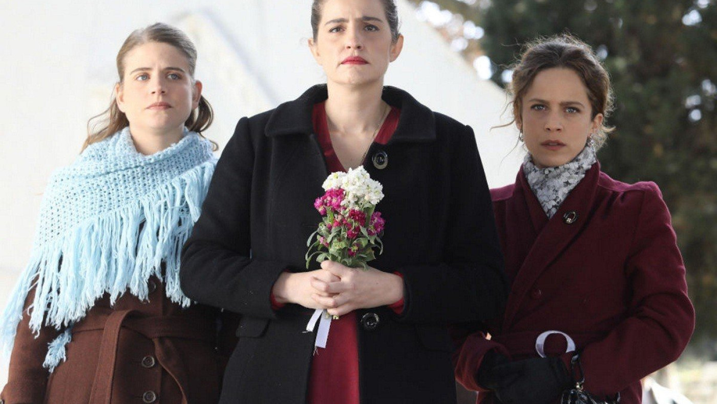 Άγριες Μέλισσες spoiler: Ο άνδρας με τον οποίο η Ασημίνα θα απατήσει τον Νικηφόρο