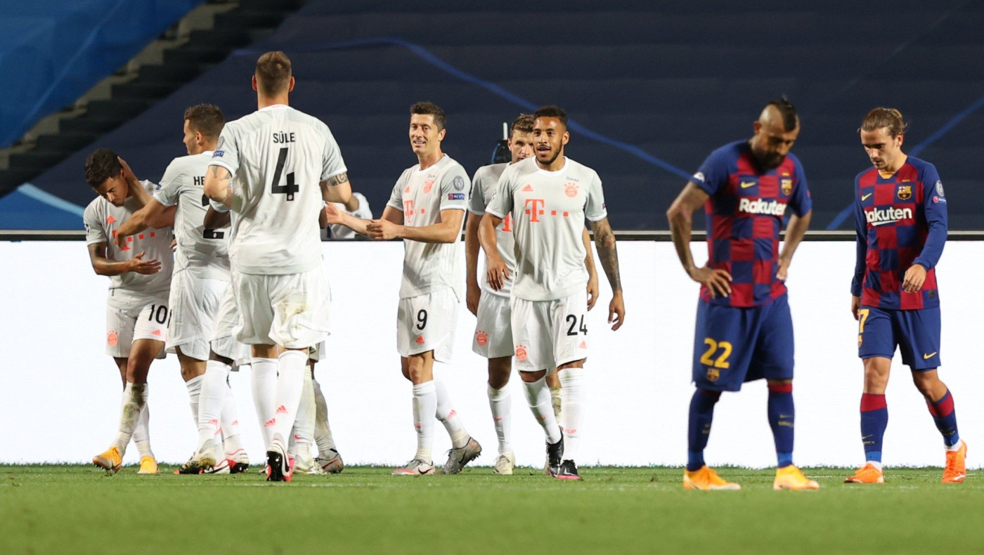 Πυρά των Ισπανών: «Διώξτε τις ιερές αγελάδες της Μπαρτσελόνα»