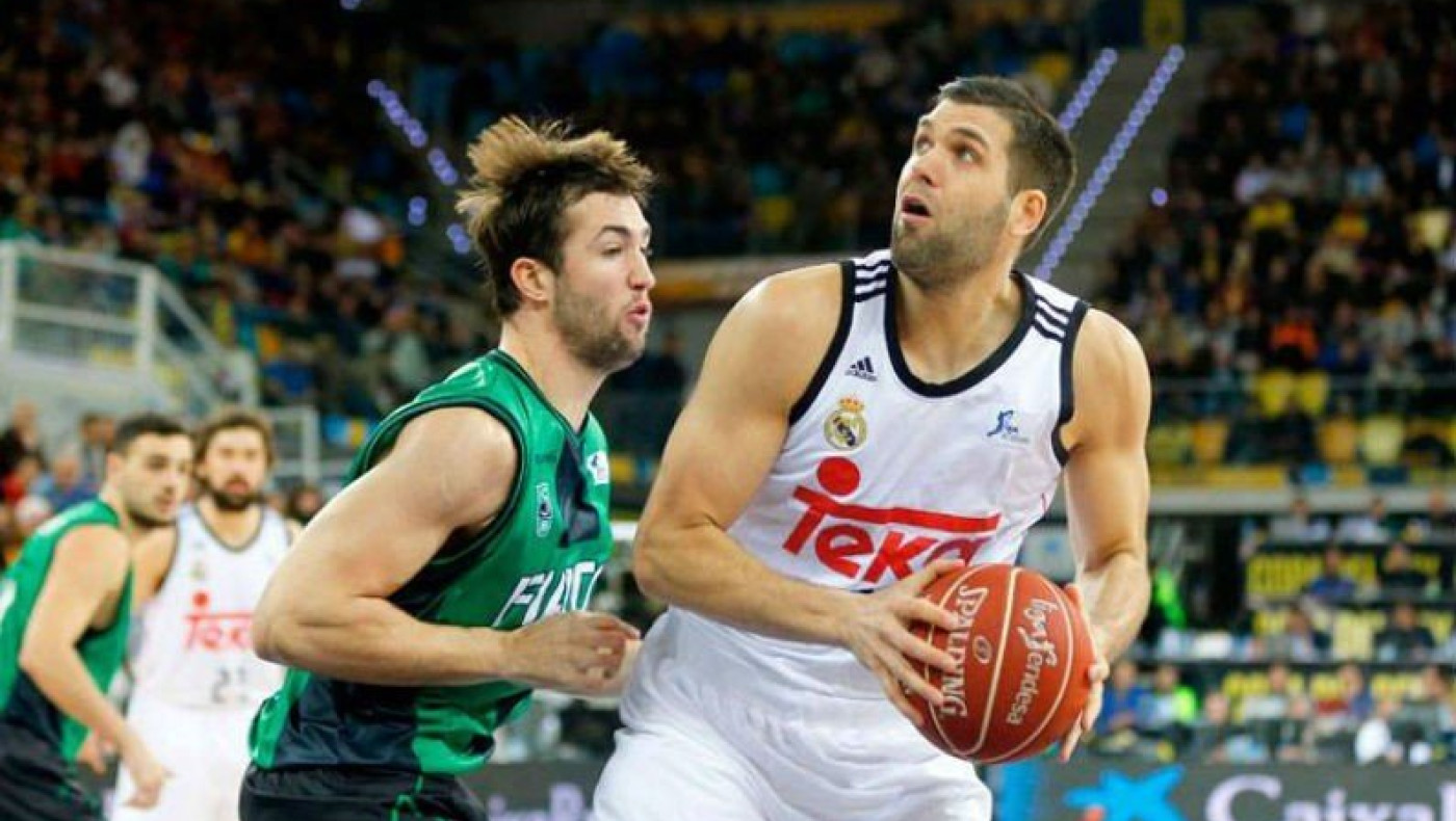 Clasico(ς) τελικός!