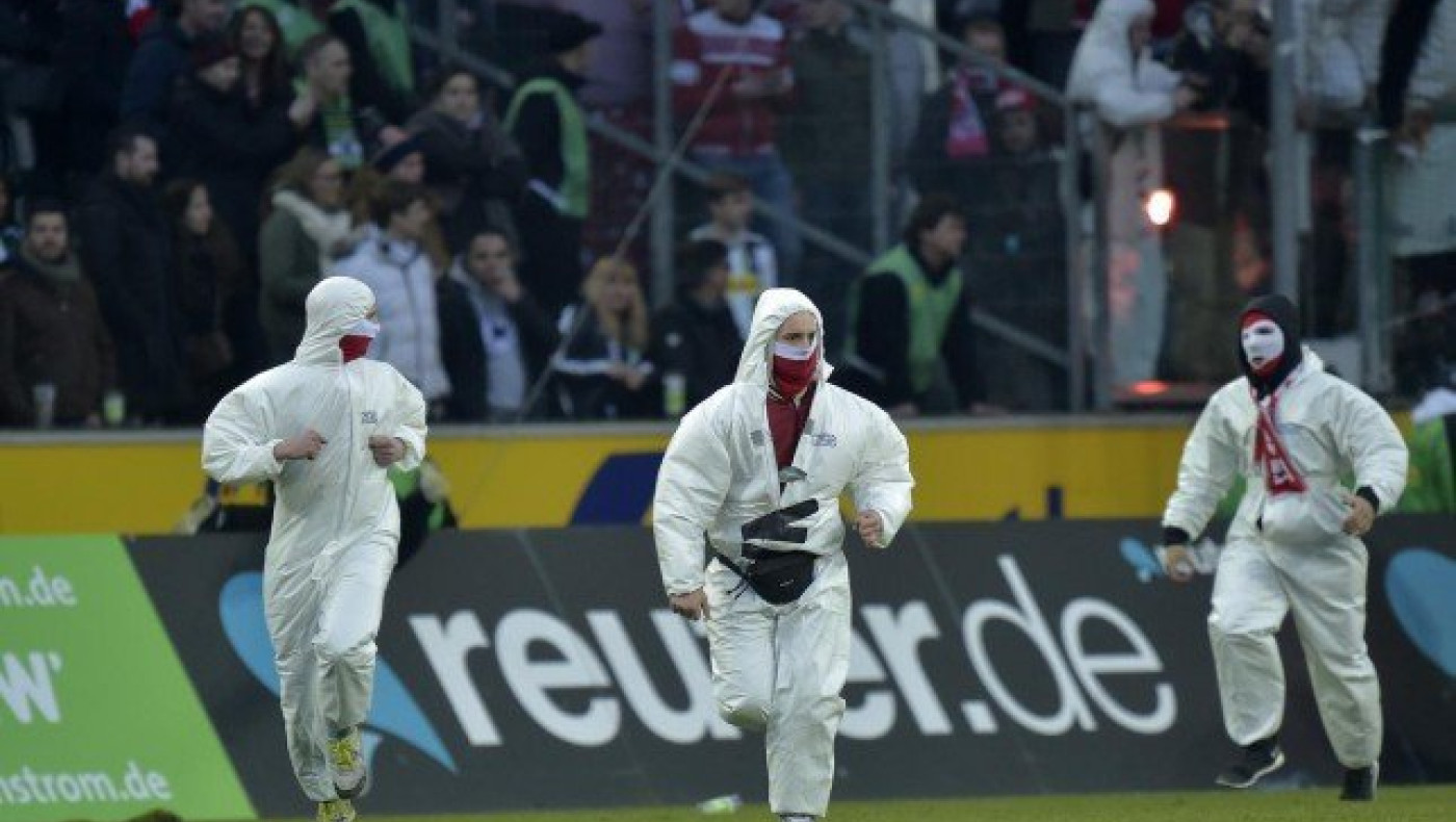 Οι  εξαγριωμένοι οπαδοί της Κολωνίας (VIDEO)