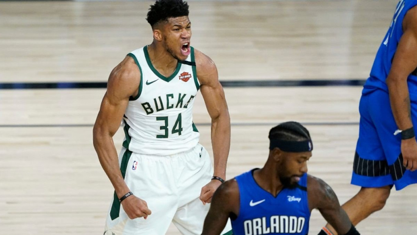 Το συγκινητικό βίντεο των Μπάκς για την παραμονή του Αντετοκούνμπο