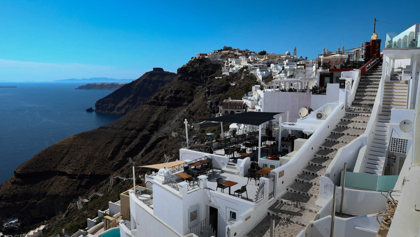 24χρονη που ταξίδεψε με κορονοϊό στη Σαντορίνη: «Ήθελα να ξεσκάσω, ζητώ συγγνώμη»