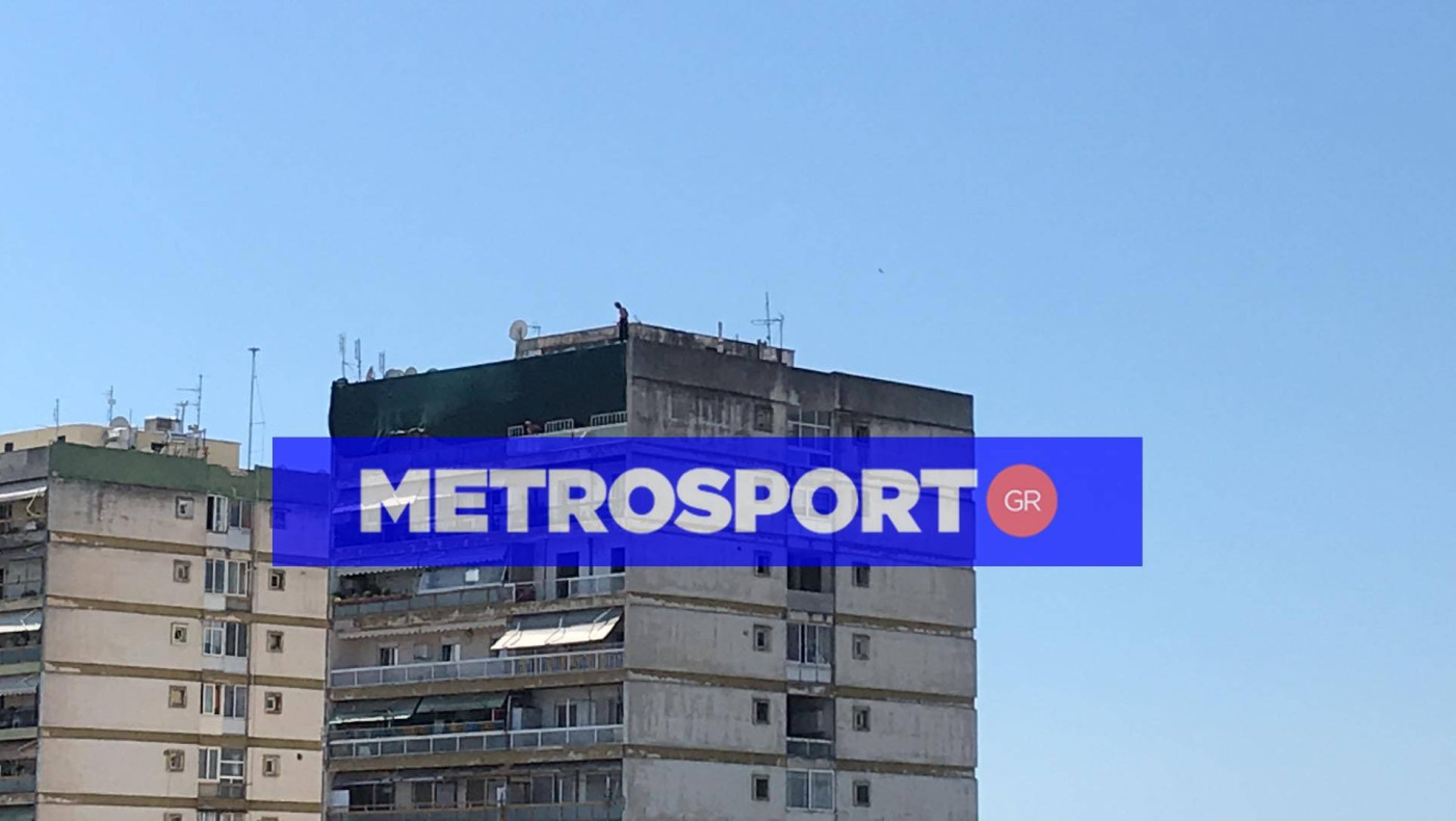 Θεσσαλονίκη: Παραδόθηκε ο άντρας που απειλούσε ότι θα αυτοκτονήσει