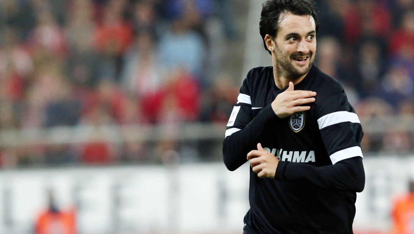 Ο Φακούντο Περέιρα στην Ινδία