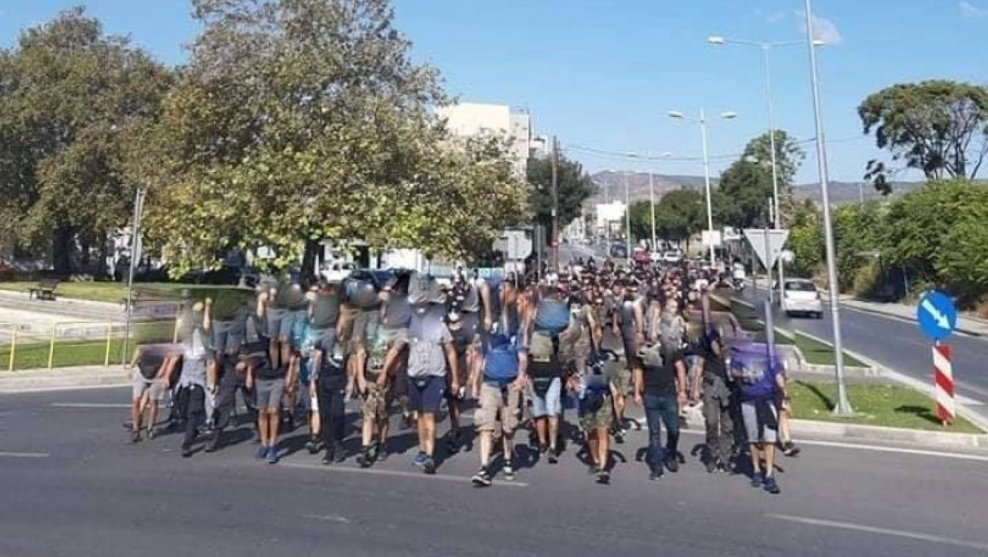 300 ΑΕΚτσήδες στον Βόλο και ένταση με την Αστυνομία!