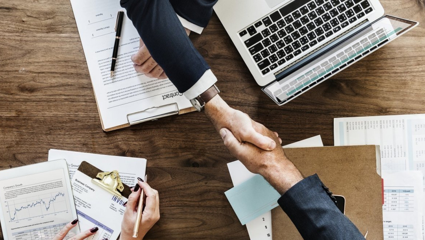 «Πρεμιέρα» για τις 100.000 προσλήψεις με επιδότηση, οδηγίες για τις αιτήσεις, ποιοι αποκλείονται