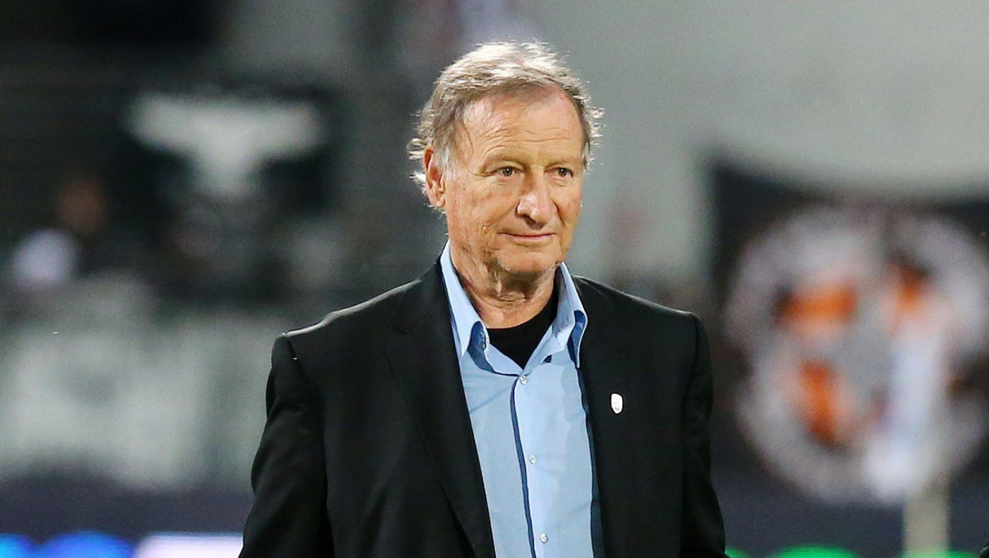 Χαίρε, Καίσαρα, μοναδικέ κι ανεπανάληπτε…