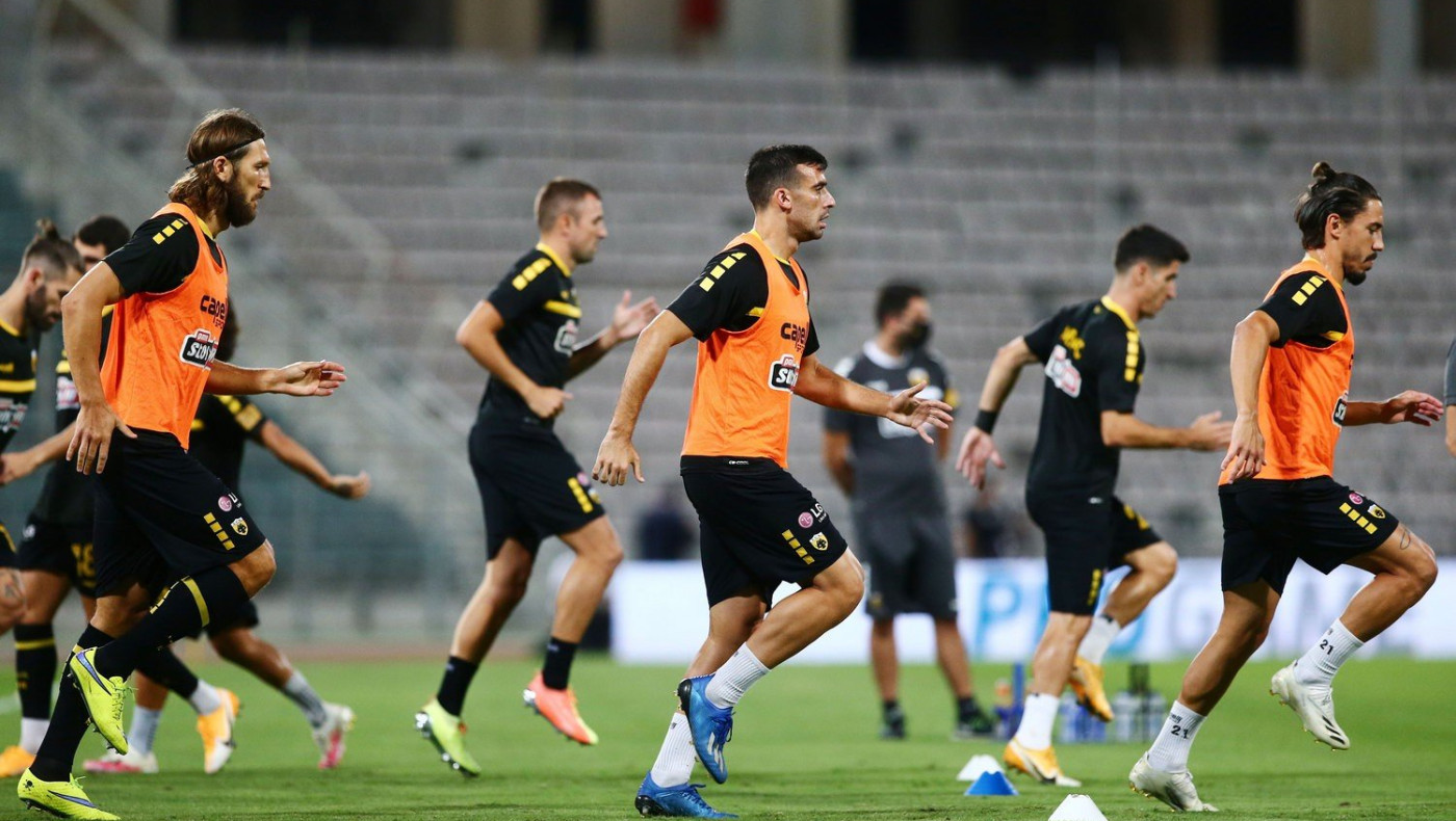 Μαθαίνει αντίπαλο για τα πλέι οφ του Europa League η ΑΕΚ