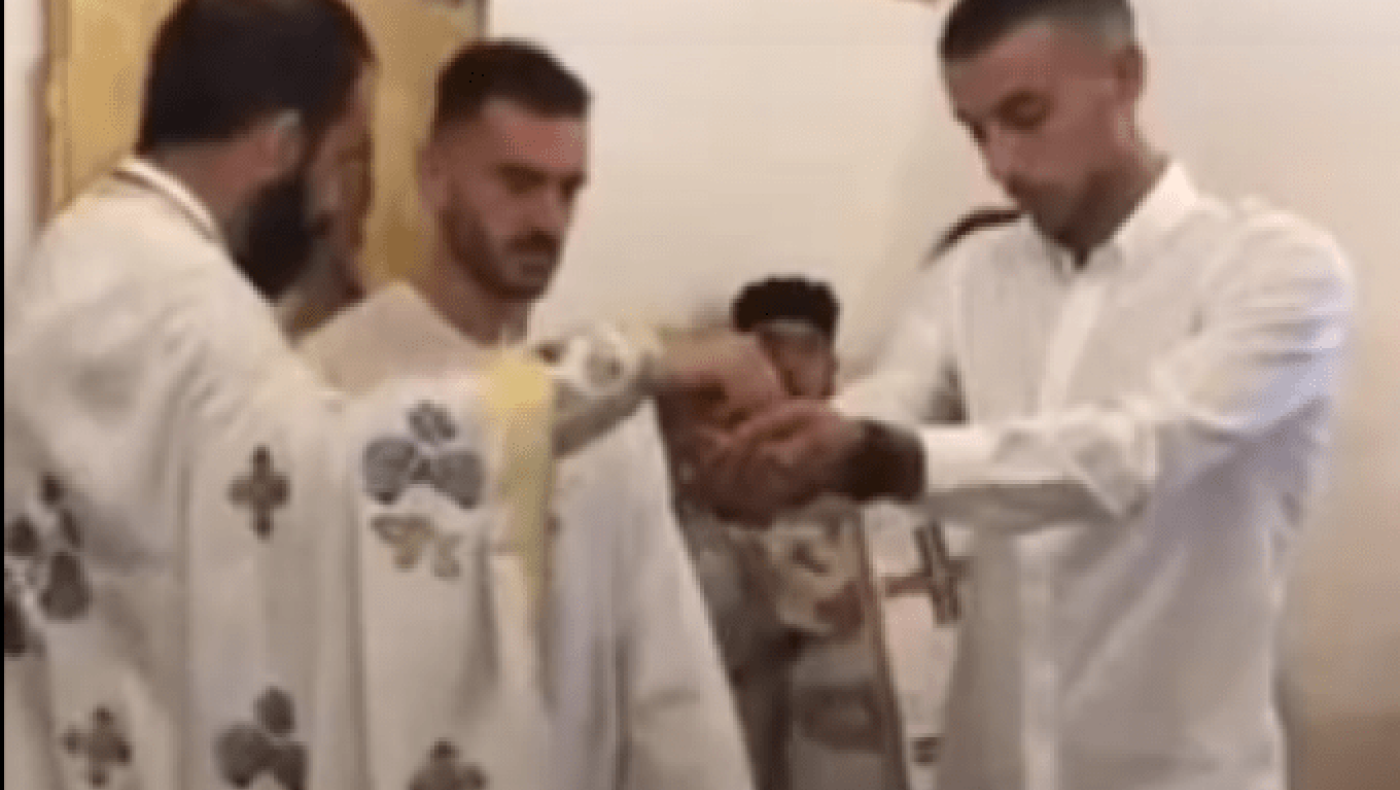 Χανιά: Ποδοσφαιριστής βάφτισε Χριστιανό, Αλβανό πρώην συμπαίκτη του