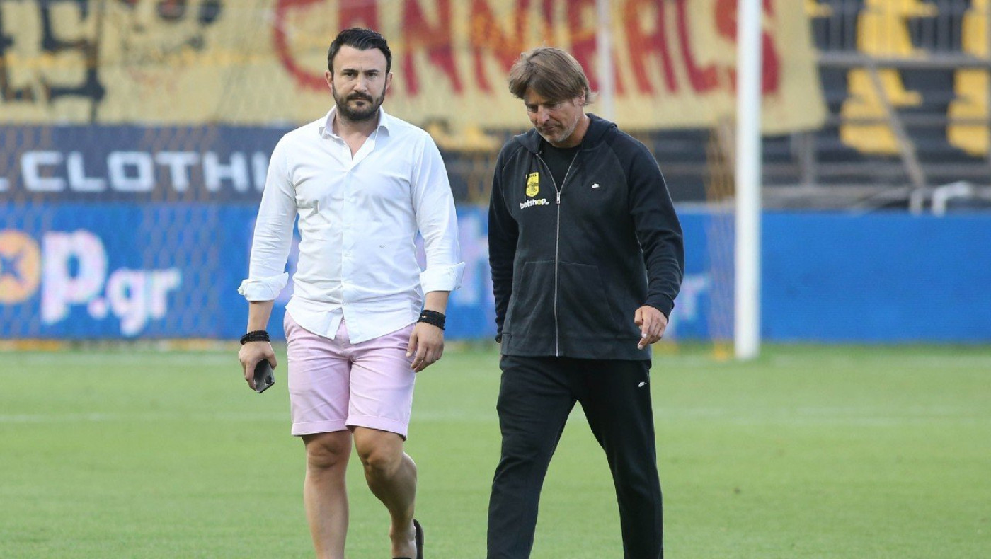 Ούτε τακτική, ούτε πλάνο, ούτε προπονητής