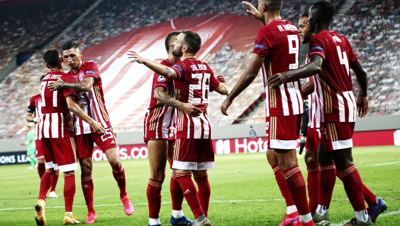 Τα εγγυημένα έσοδα του Ολυμπιακού αν προκριθεί στους ομίλους του Τσάμπιονς Λιγκ