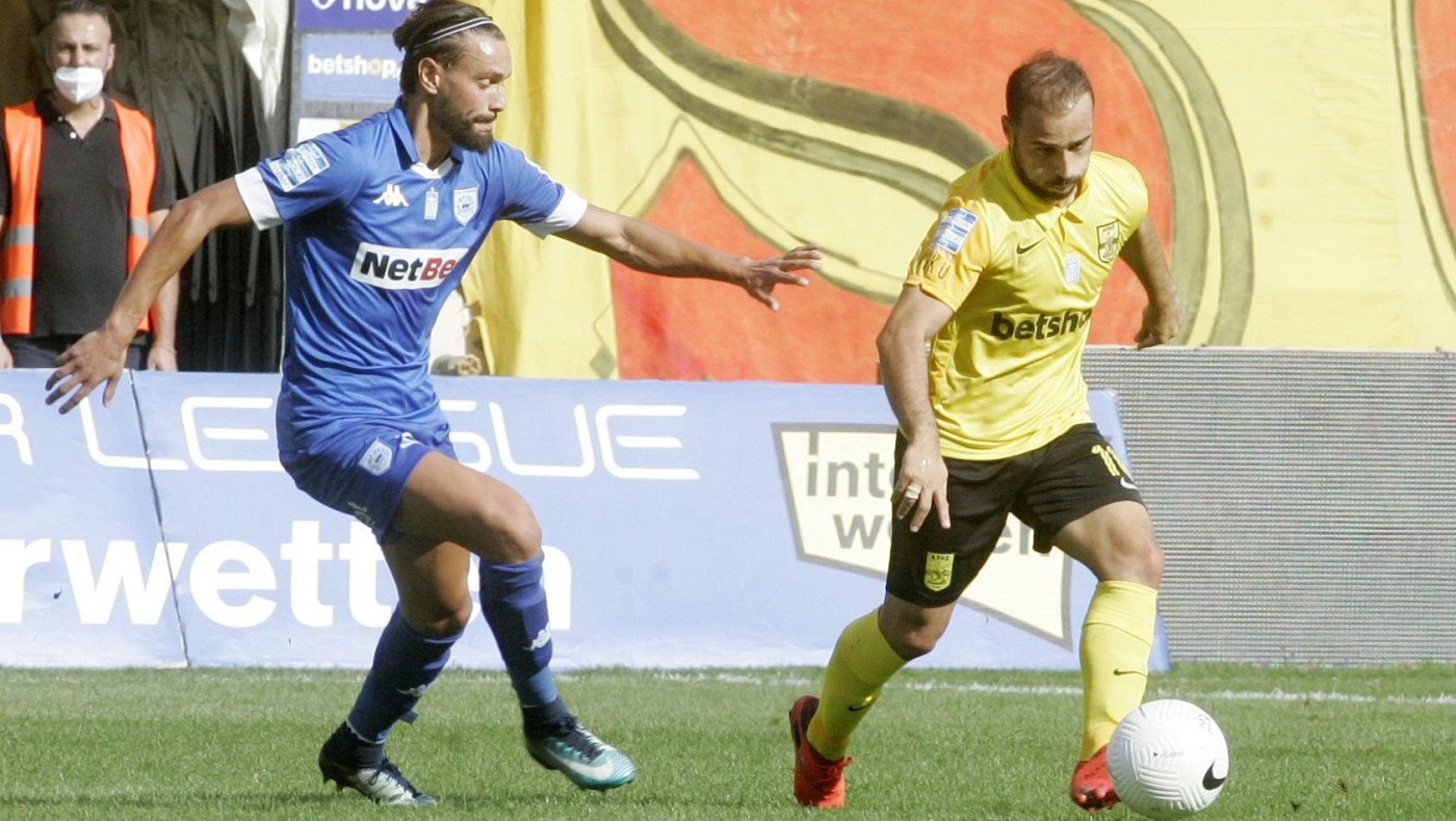 Μείωσε ο Άρης με πολύ ωραίο γκολ του Φετφατζίδη