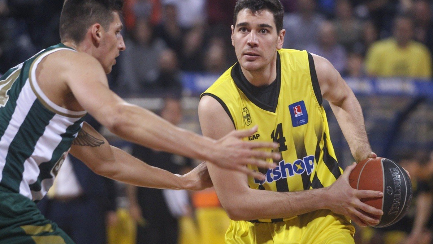 Ανανέωσε με Άρη ο Γεωργάκης