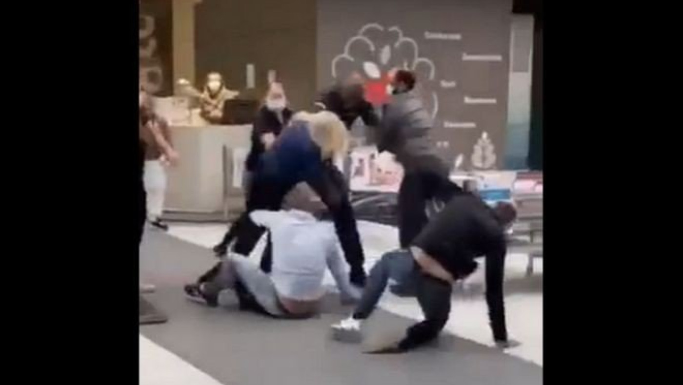 Ιταλία: Άγριο ξύλο σε σούπερ μάρκετ για τη χρήση μάσκας