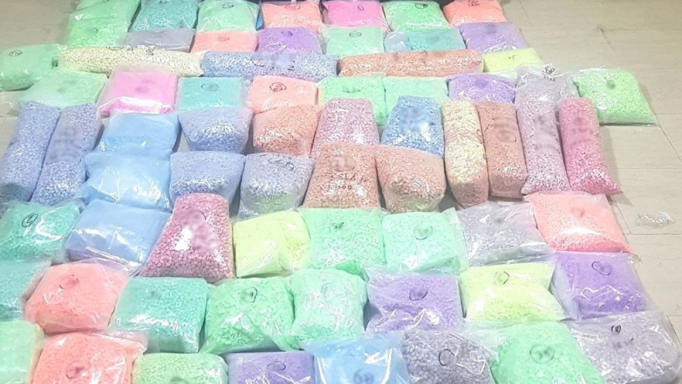 Θεσσαλονίκη: Τους τσάκωσαν με 500.000 χάπια ecstasy!