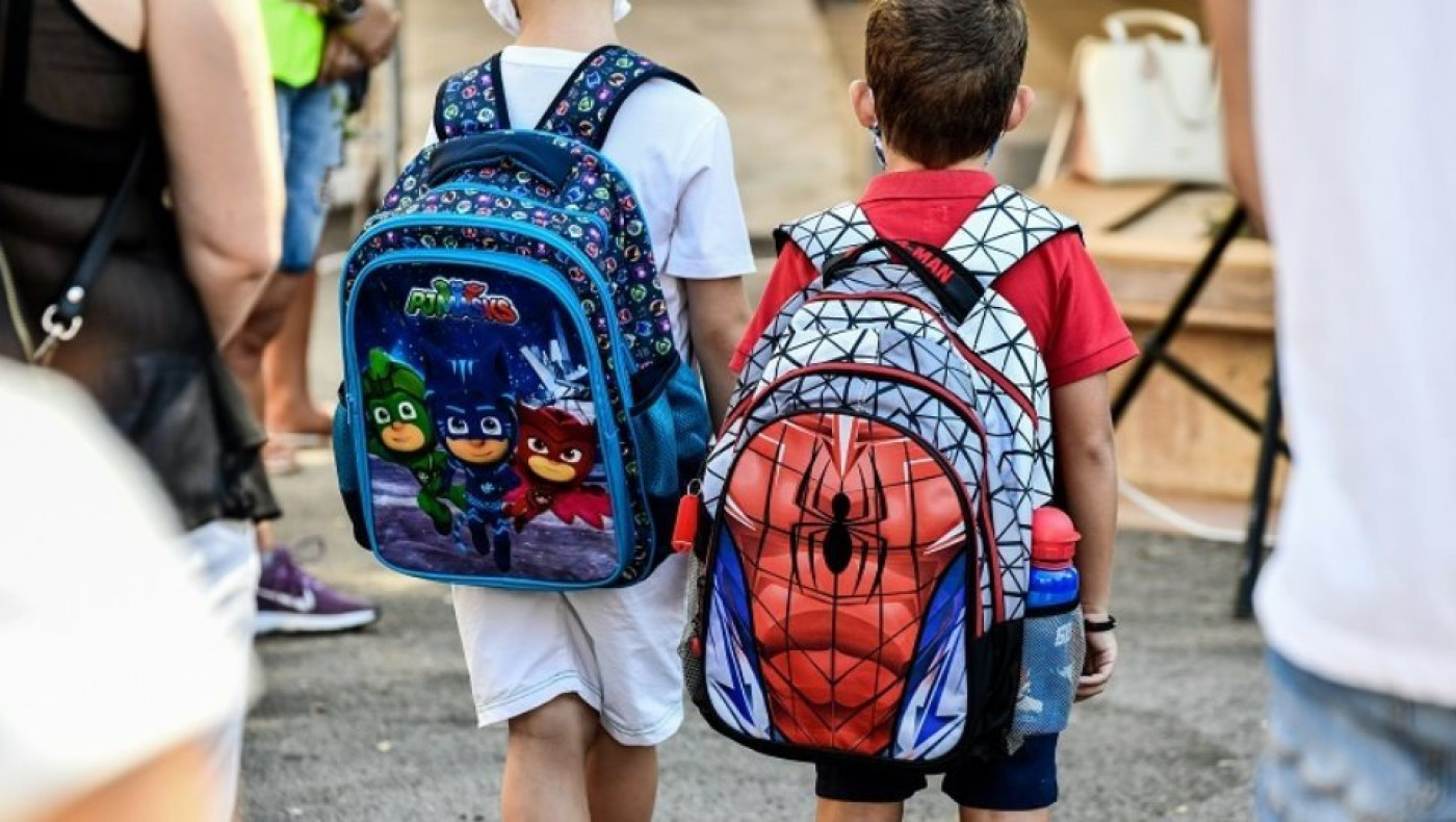 Άνοιγμα σχολείων: Αυτό το SMS θα στέλνουν οι γονείς από τη Δευτέρα