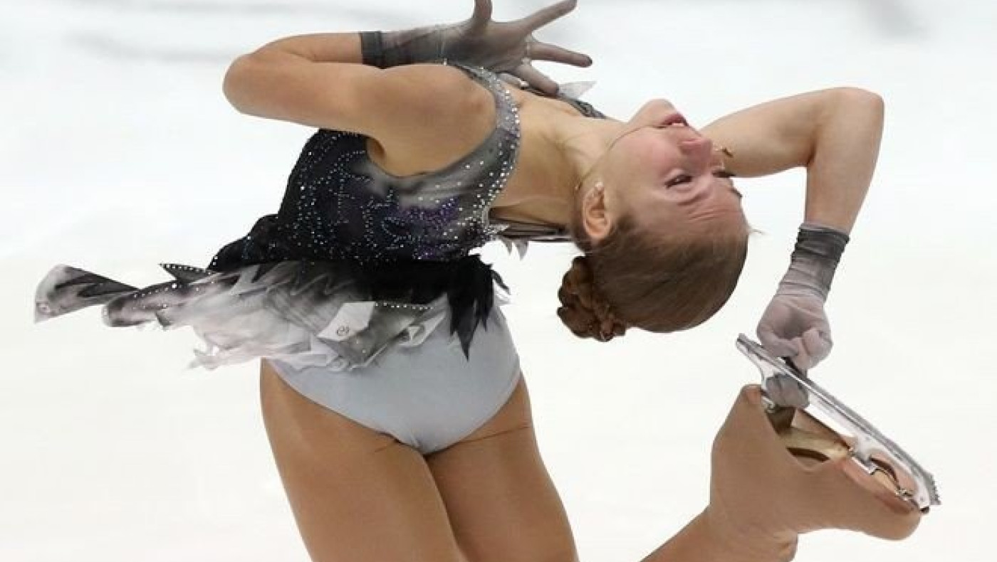 Αλεξάντρα Τρούσοβα: 16χρονη νίκησε τη βαρύτητα στο καλλιτεχνικό πατινάζ