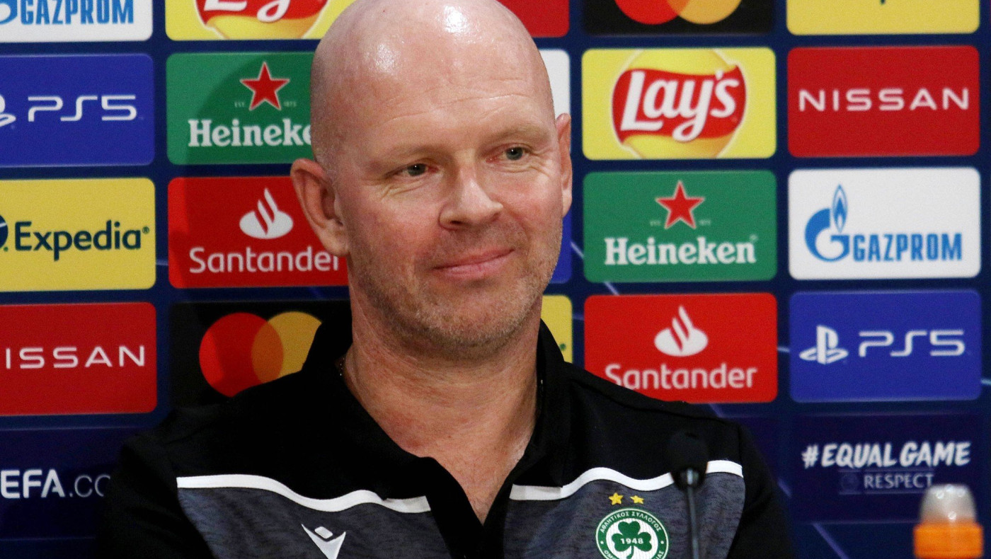 Μπεργκ: «Πρέπει να αμυνθούμε καλά- Παίζουμε με μια πολύ καλή ομάδα»