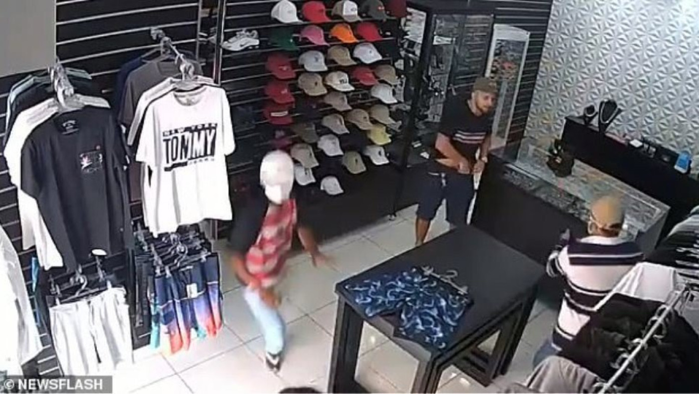 Βραζιλία: Επιχειρηματίας ανοίγει πυρ και σκοτώνει τρεις επίδοξους ληστές