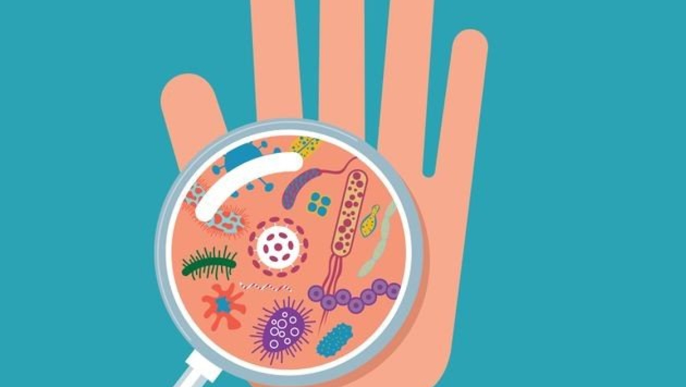 Ιάπωνες επιστήμονες ανακάλυψαν πόσες ώρες ο κορωνοϊός παραμένει ενεργός στο δέρμα μας