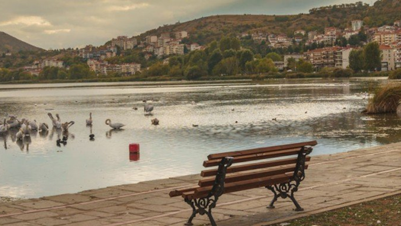 Σε lockdown από σήμερα η Καστοριά, όλα τα μέτρα που θα ισχύσουν