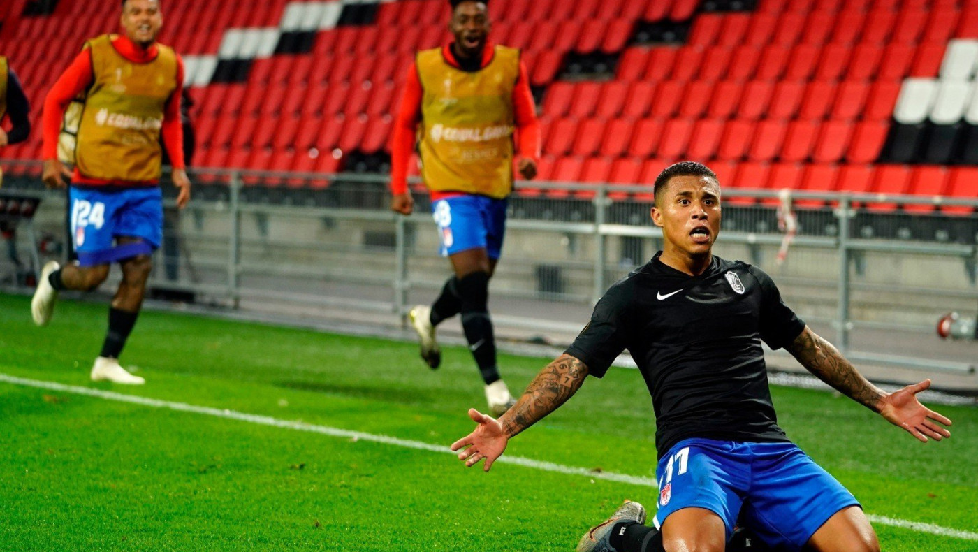 Τα δυο γκολ της Γρανάδα απέναντι στην Αϊντχόφεν