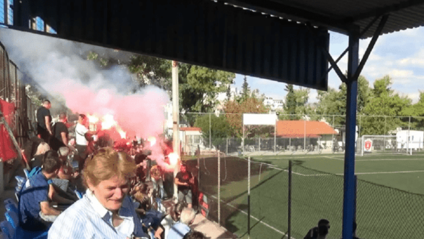 Κορωνοϊός: 100 άτομα και καπνογόνα σε ματς της ΕΠΣ Αθηνών!