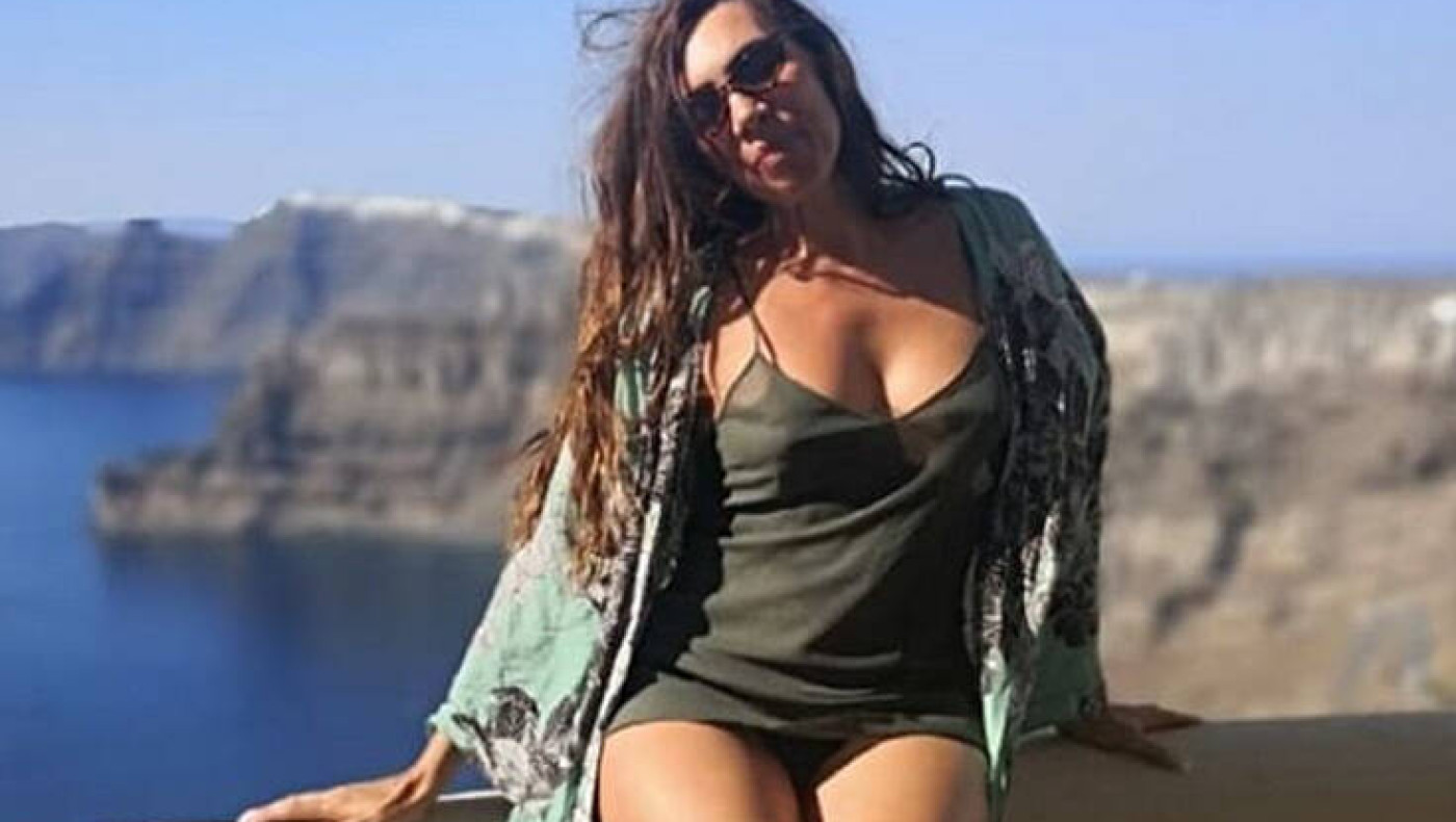 Η Μάγκυ Χαραλαμπίδου παραμένει... καυτή!