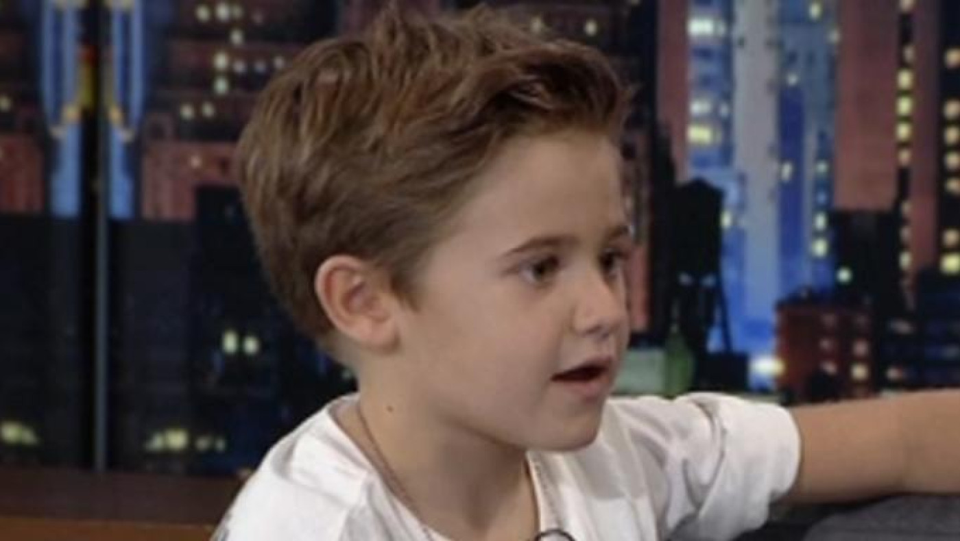 Σόου του μικρού Σέργιου από τις «Άγριες Μέλισσες» στον Αρναούτογλου