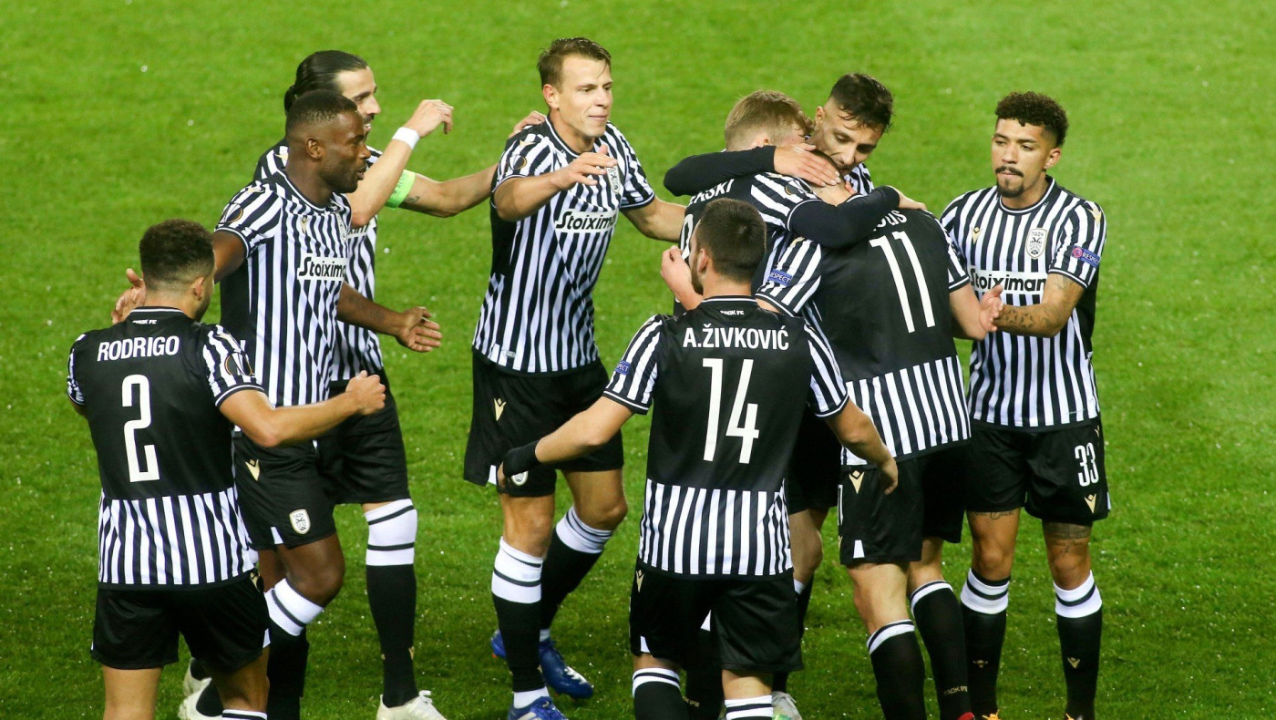 Άστραψαν και βρόντηξαν τα κανόνια στην Τούμπα