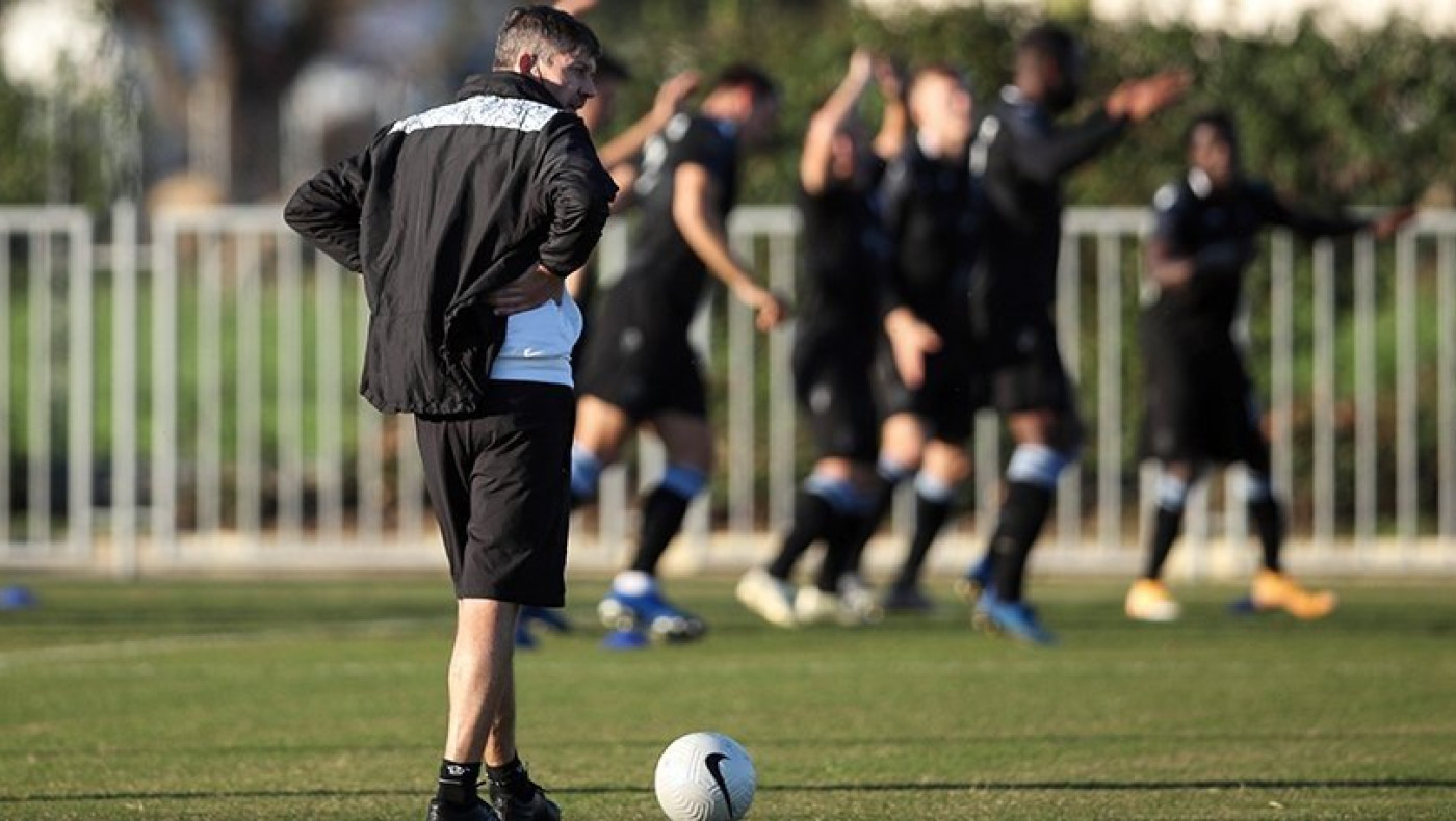 Προπόνηση με Γκαρσία να παίζει μπάλα... ξανά, τετ-α-τετ με Αουγκούστο-Ζίβκοβιτς