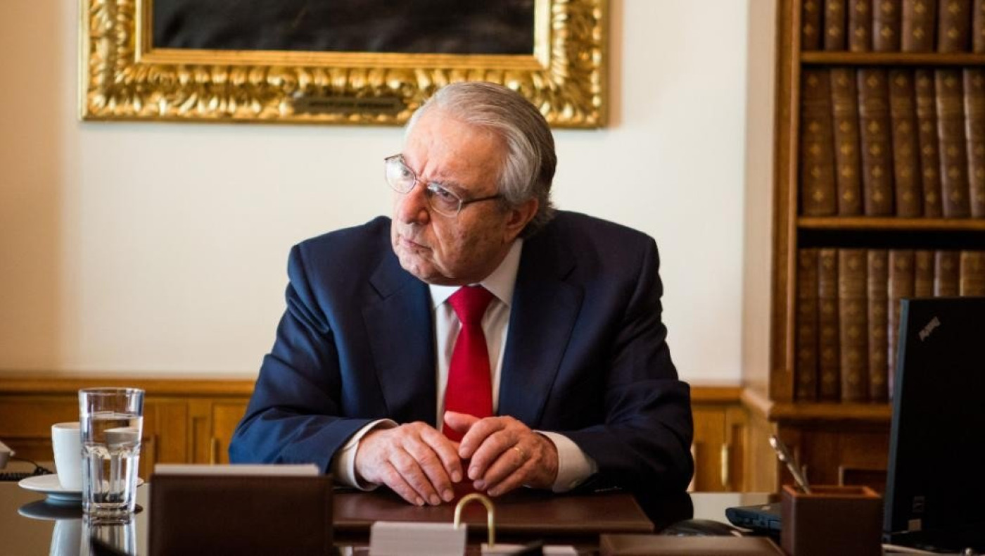 Μπαμπινιώτης: «Μας … take away και μας σήκωσε»