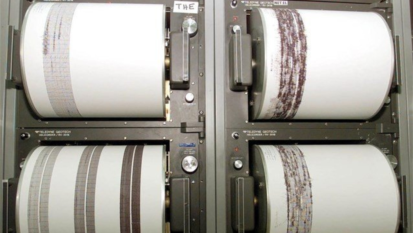 Έπεσαν βράχοι στα Μετέωρα από τον σεισμό!