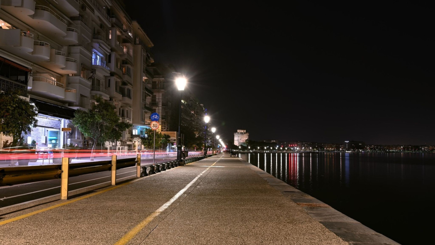 Κορωνοϊός: «Κλειδώνουν» οι αποφάσεις για σκληρό lockdown – Τα μέτρα που βρίσκονται στο τραπέζι