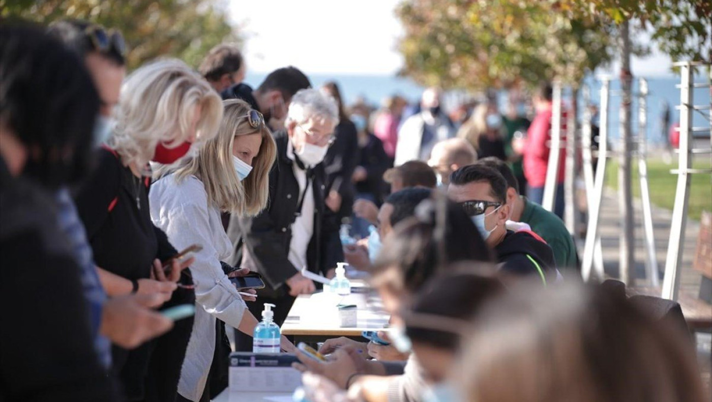 Κορωνοϊός: Πώς θα ξεχωρίσεις αν έχεις Covid-19, κρυολόγημα ή γρίπη