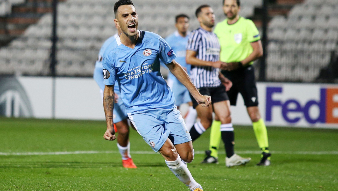 Ζάχαβι: «Ήταν δύο διαφορετικά παιχνίδια μεταξύ των δύο ημιχρόνων»