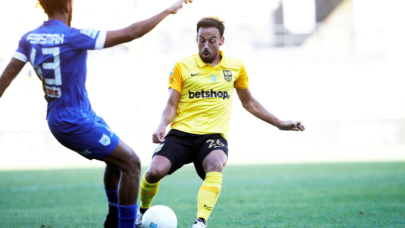 Και κόβει και... ράβει ο Ματίγια