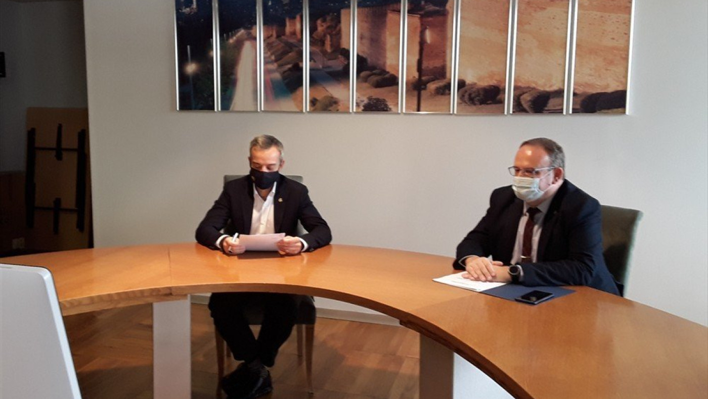 Υπεγράφη προγραμματική σύμβαση για την πλατεία Διοικητηρίου