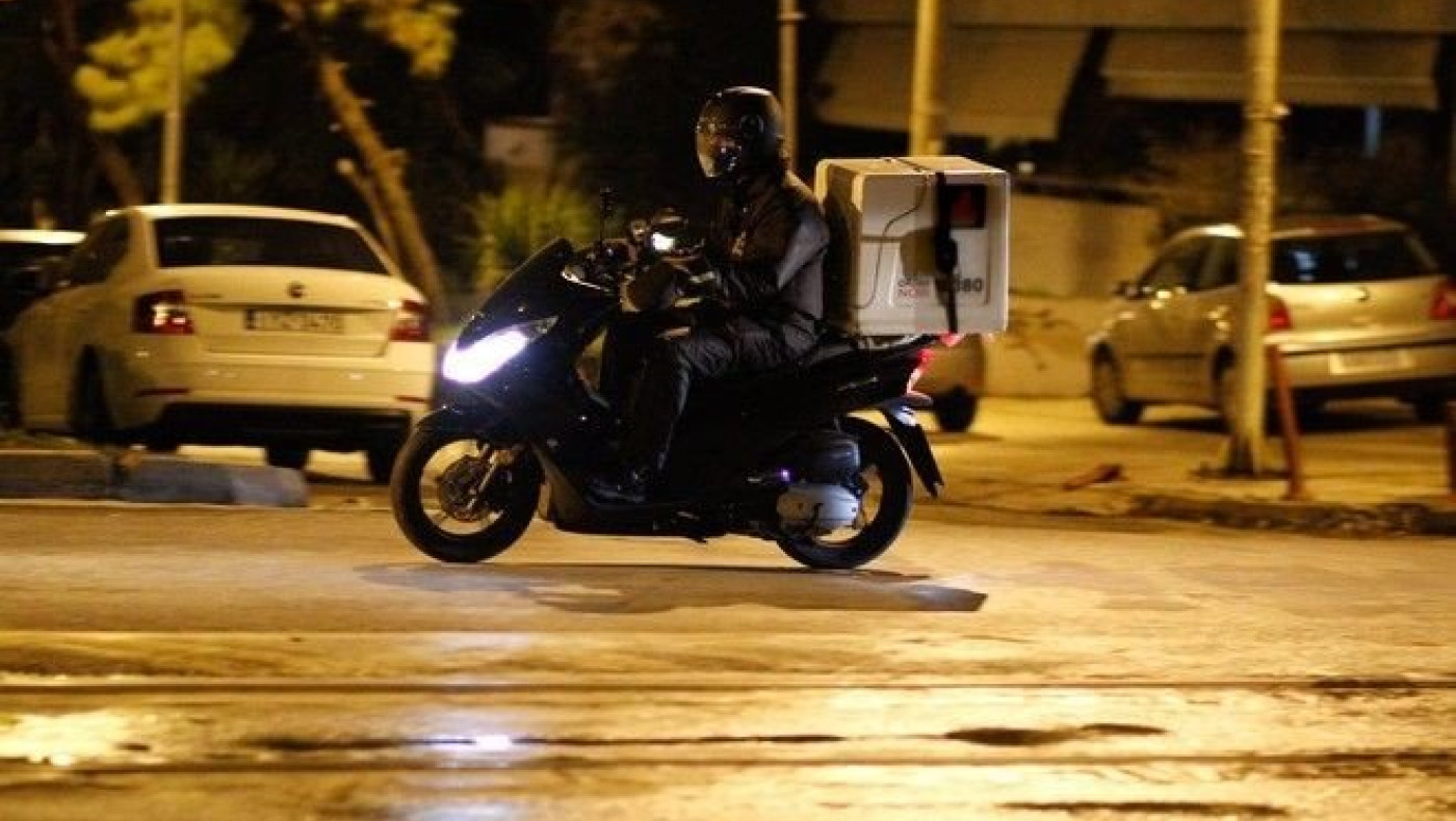 Τι αλλάζει σε take away και delivery με την απαγόρευση της κυκλοφορίας!