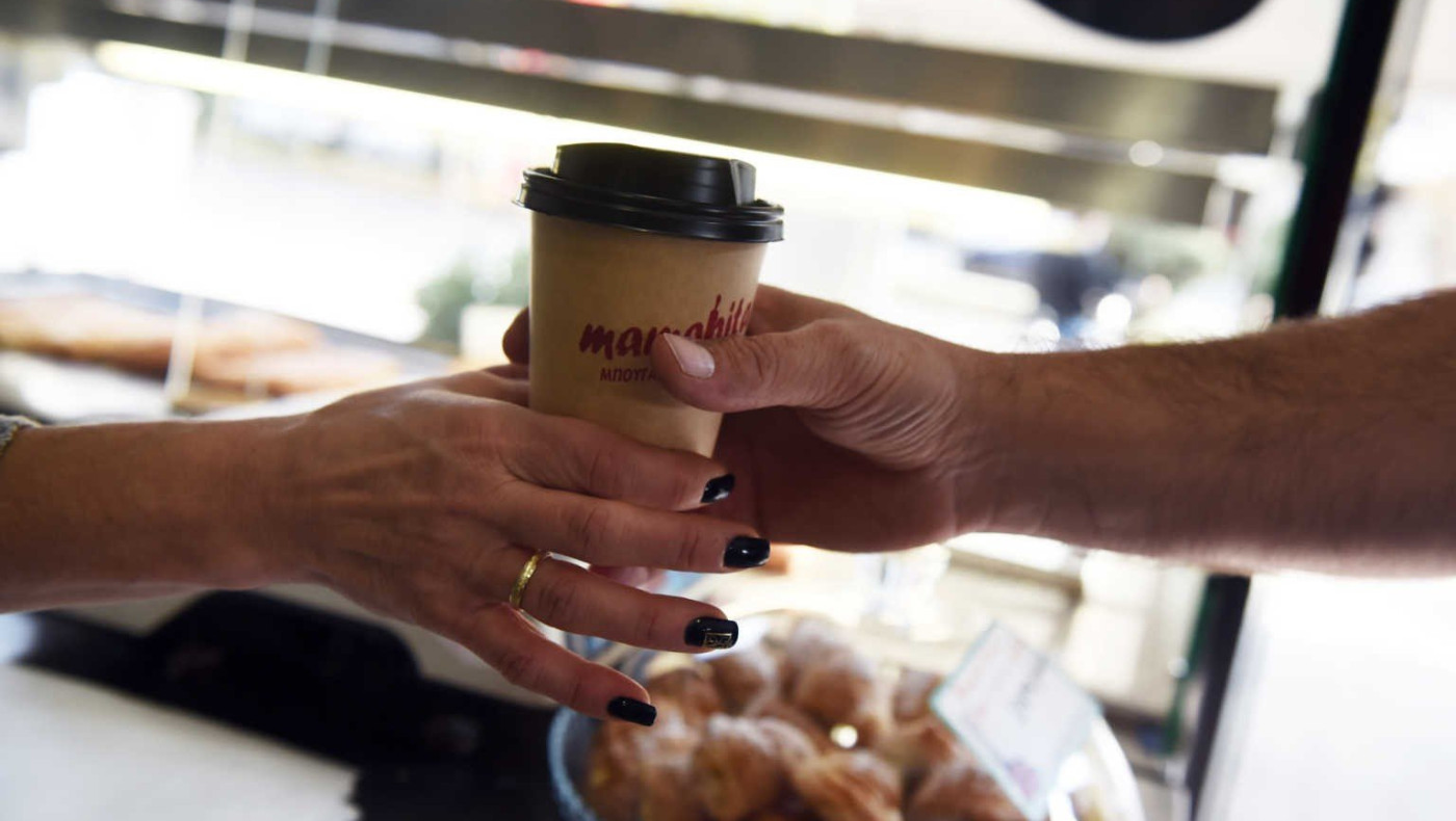 Aνατροπή: Τι απαντά η Πολιτική Προστασία για delivery και take away!