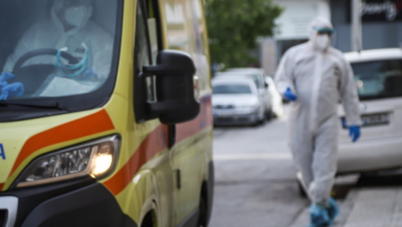 Καβάλα: «Βουτιά θανάτου» για 51χρονη με κορονοϊό από τον 3ο όροφο νοσοκομείου