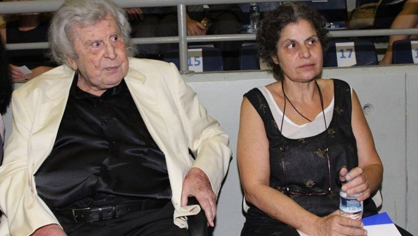 Ευθεία επίθεση από Ακρίτα: «Η Μαργαρίτα Θεοδωράκη διασύρει τον πατέρα της!»